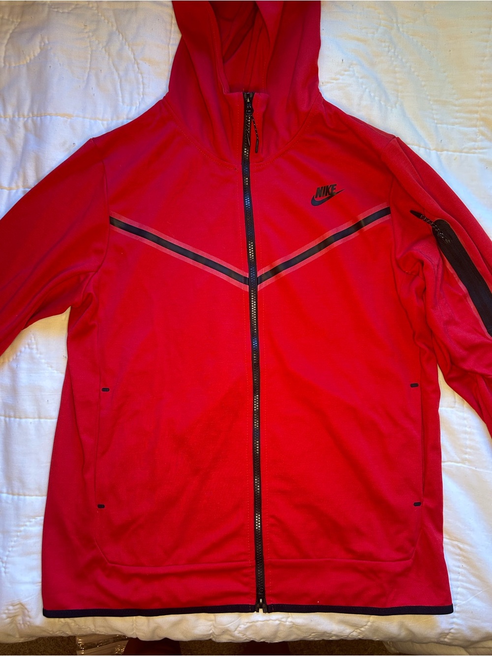 Nike Men’s Red Full‑Zip Hooded Jacket